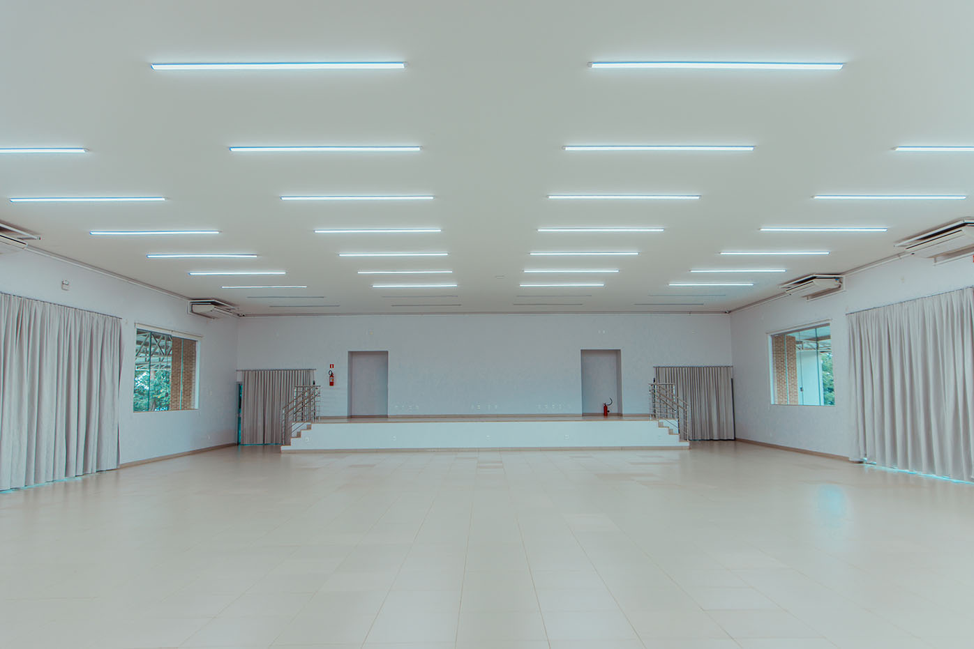 salao_festa_vista_palco_frontal