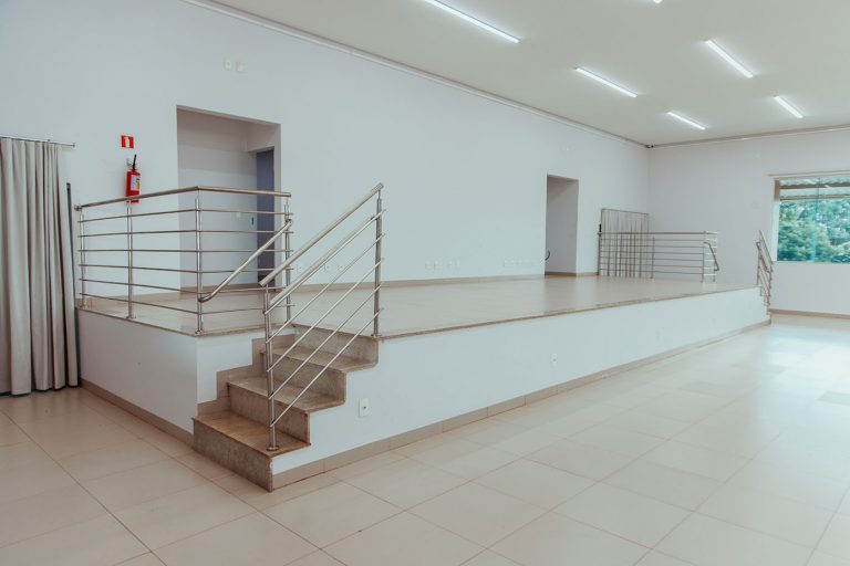 salao_festa_vista_palco_lateral